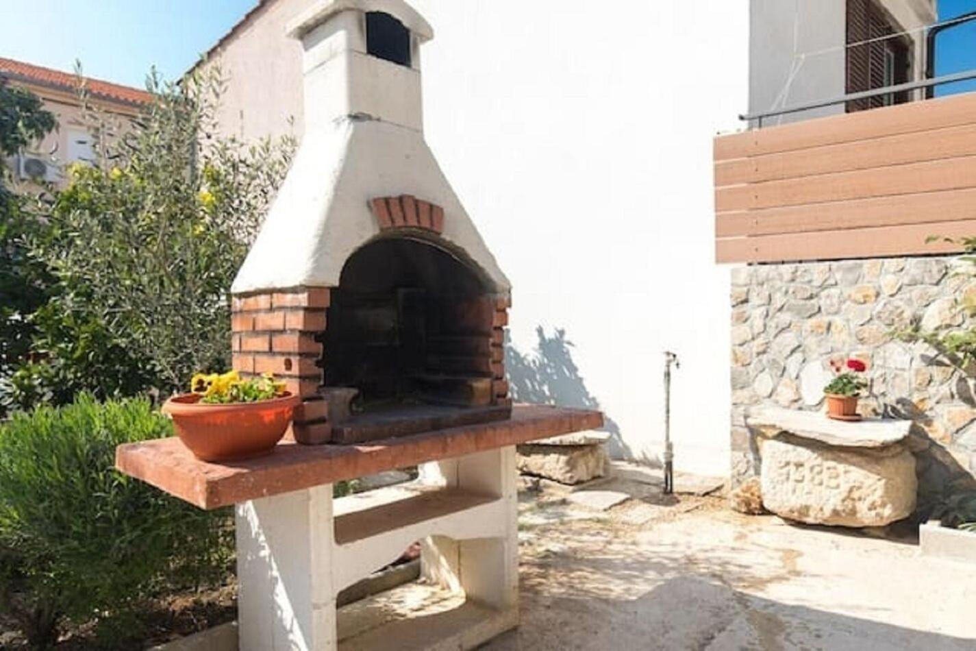 Holiday Home Mari - Modern Holiday House Close To Sea Punat Exteriér fotografie